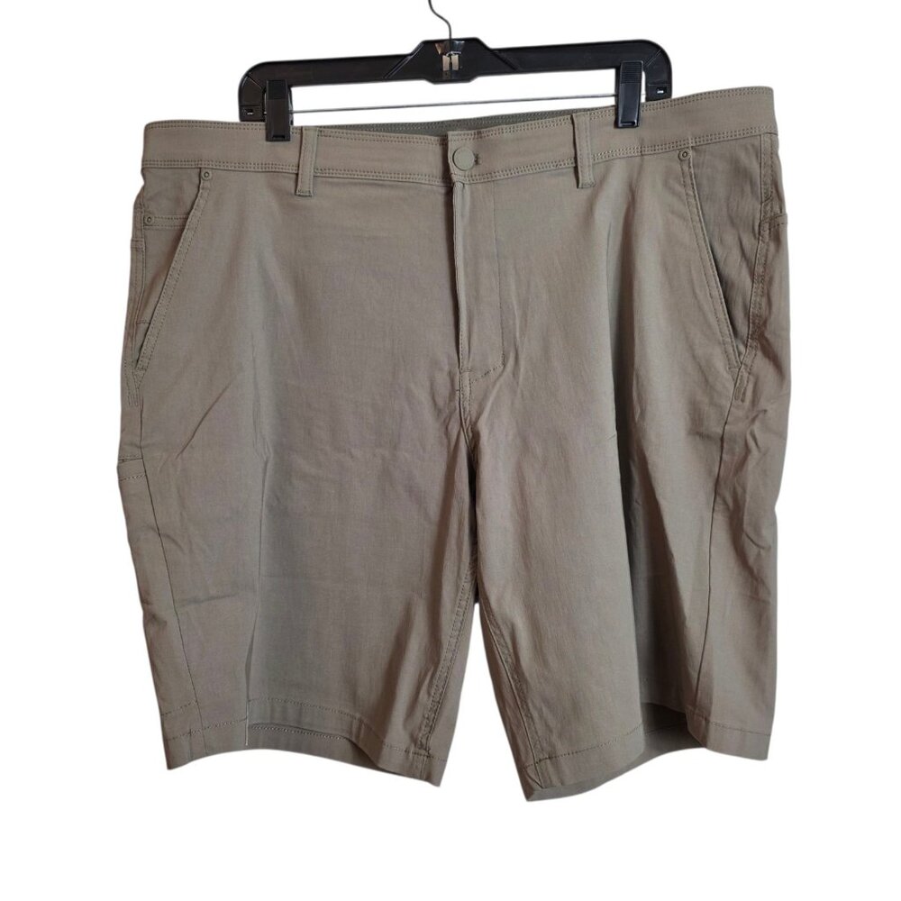 🛑SOLD🛑Weatherproof Tech Utility Shorts Mens 40 Light Oak Stretch Pocket Hiking - Picture 2 of 16